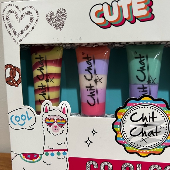 NEW Chit Chat Glossy Rainbow 5 Lip Gloss Gift Set - Picture 3 of 7